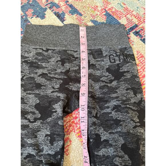 Gymshark Black Camo Leggings - Picture 4 of 6